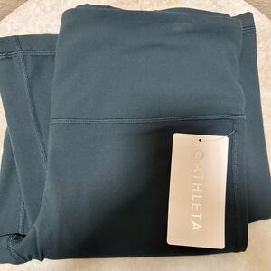 BRAND NEW - Athleta Green Elation Flare Pant - Size Large